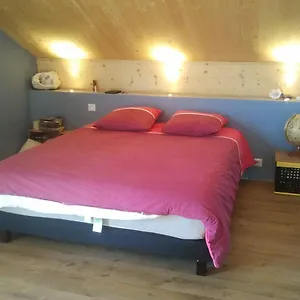 Nocleg ze śniadaniem Chaleureuse, Peronnas