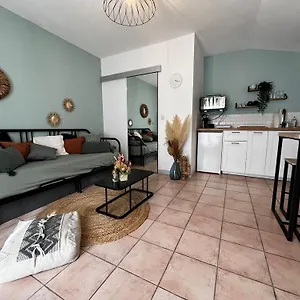 Appartement Aix-en-provence, Proche Toutes Comodites Et Axes Routiers, Linges Fournis 